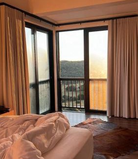 Scottsville House | Luxury Silver Home