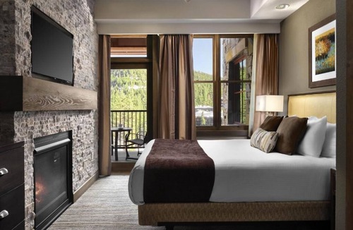 Truckee Resort | Luxury Ski-In and Ski-Out 2-Bedroom Villa at Hyatt Northstar Lodge