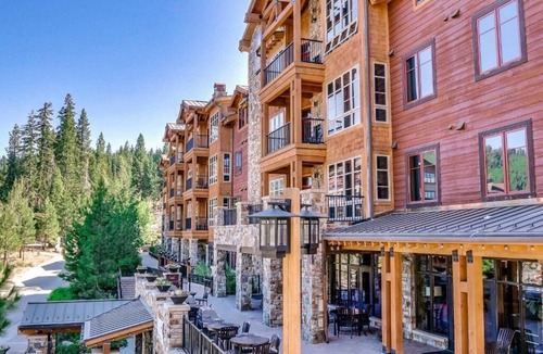 Truckee Resort | Luxury Ski-In and Ski-Out 2-Bedroom Villa at Hyatt Northstar Lodge