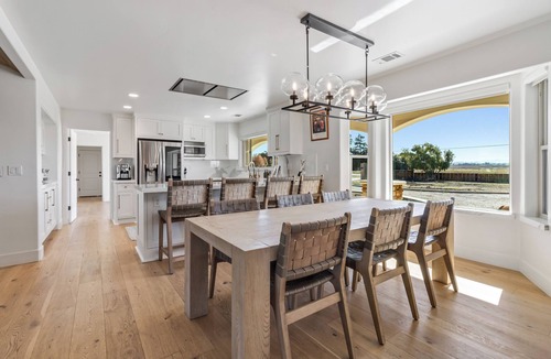 Hollister House | Luxury Spanish Hacienda: Pool, Hot Tub, Steam Room & 2 King Suites