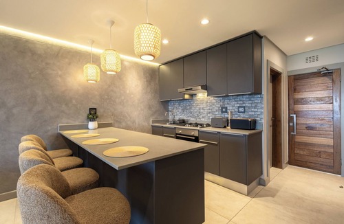 Umhlanga Ridge Apartment | Luxury Umhlanga Escape | Sea Views, Balcony, Pool