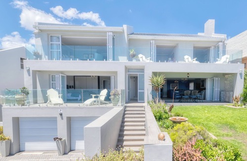 De Kelders Villa | Luxury villa with ocean views in De Kelders