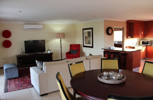 Greater Johannesburg Metropolitan Area Villa | Luxury Villas on a private security estate, sleeps 8 guests, generator back-up