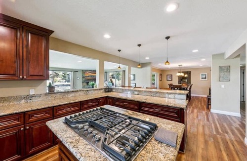 Tahoe Keys House | Luxury Waterfront Home with Hot Tub and Resort Access