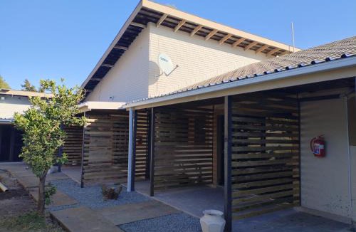 Kroonstad House | Luyana guesthouse