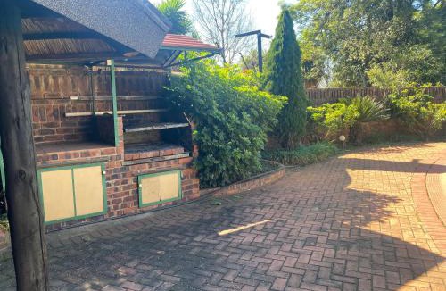 Lynnwood House | Lynnwood 246 House