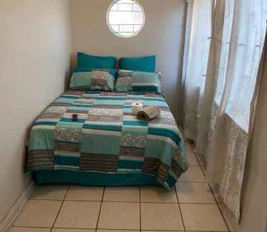 Boksburg House | M J GuestHouse