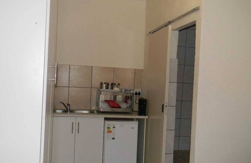 Strand House | M2T Guest House
