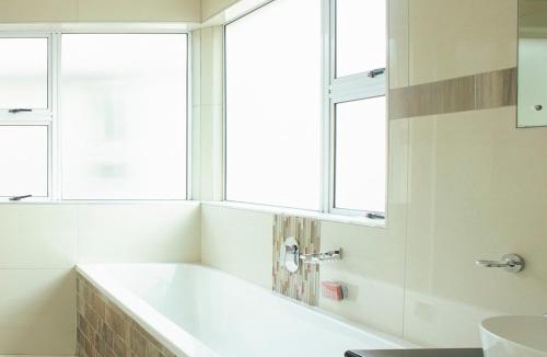 Parklands House | Mabhabha's Stay Inn 1