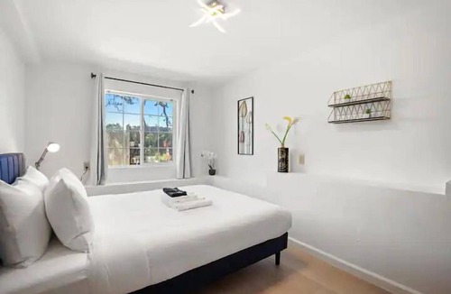 Broadmoor Apartment | Maddux Homes near Westlake