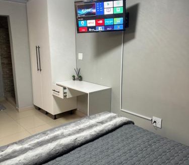 Soshanguve House | Maduwa Guest House