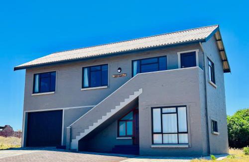 Witsand House | Magdamol holiday home