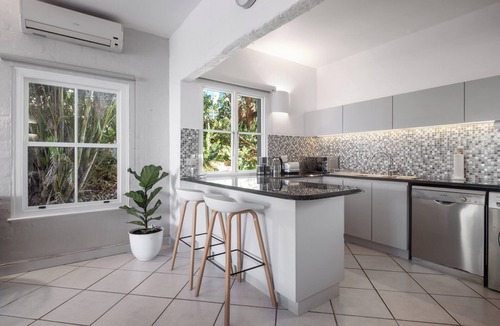 Shaka's Rock Apartment | Magnificent Beachside Apartment | Santorini Estate