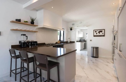 Camps Bay Villa | Maison De La Mer - Luxury Camps Bay Villa