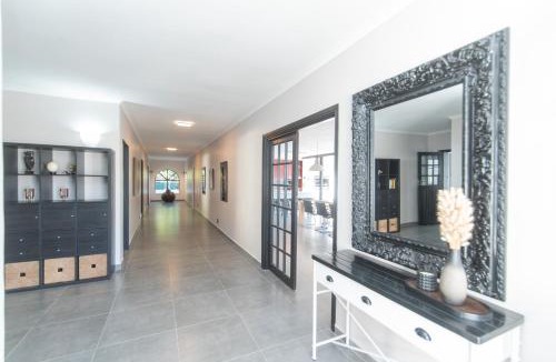 Port Elizabeth House | Maison Rouge - Breathtaking View