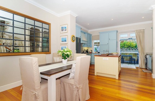 Kalk Bay House | Majestic Townhouse 9 - Kalk Bay seaside living