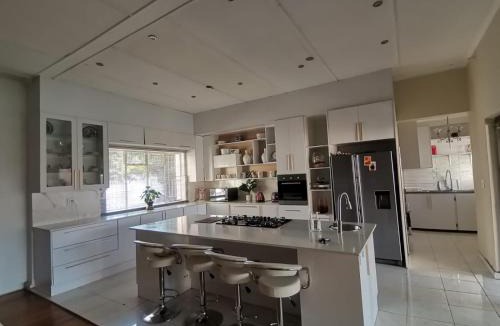Bayswater House | Makanaka Home