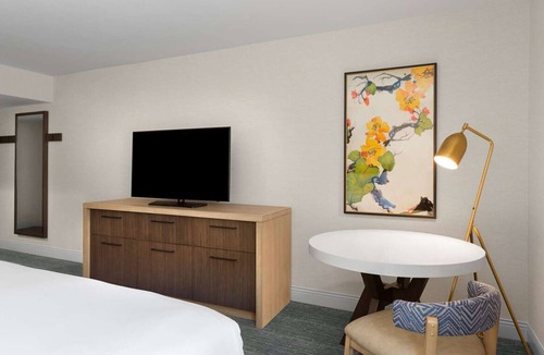Milpitas Hotel | Making The Best Memories Along The Way! Pet-Friendly, with Outdoor Pool!
