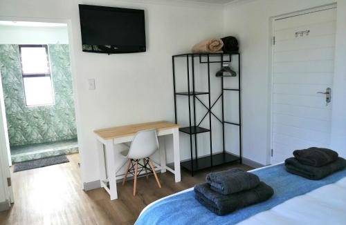 Malmesbury Apartment | Malmesbury Self-catering