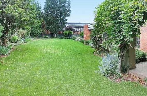 Brandwag House | @ Mamma's Guesthouse