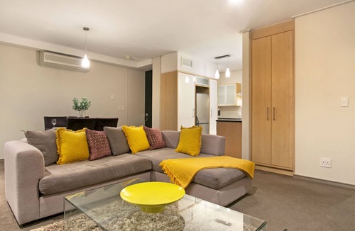 Century City Apartment | Manhattan 1003 - Two Bedroom Apartment, Sleeps 4
