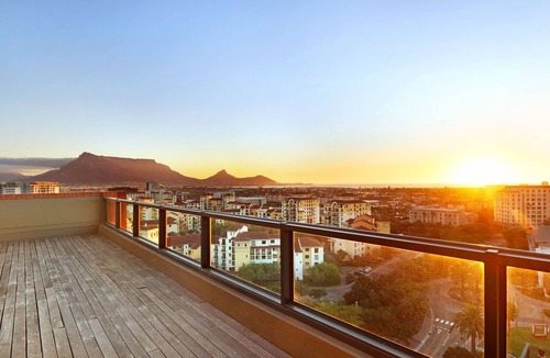 Century City Apartment | Manhattan 1003 - Two Bedroom Apartment, Sleeps 4