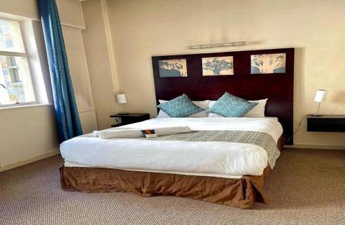 Downtown Johannesburg Apartment | Mapungubwe Apartments