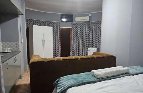 Makhado House | Marandela Guesthouse