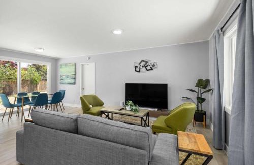 Cambrian Park House | Marbella Lane - Alluring & Spacious 3BR Home
