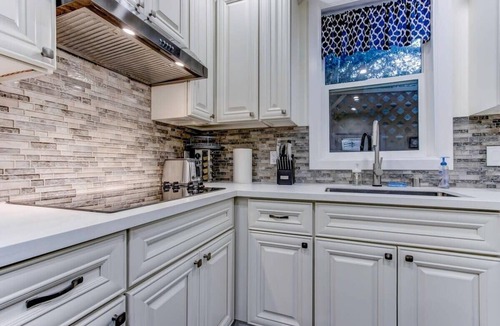 North Central Apartment | @ Marbella Lane - Bright and Cozy Home Near SFO
