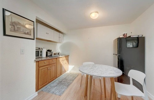 Downtown North House | @ Marbella Lane -Cozy 1BR Studio in Palo Alto DWTN