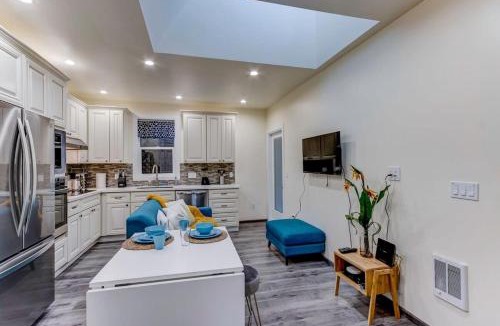 North Central House | Marbella Lane Cozy 2BR Studio Duplex Home