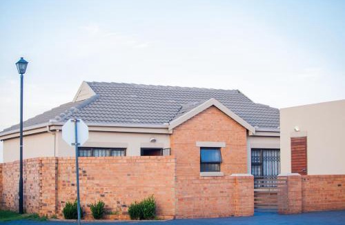 Emalahleni House | Marelden security estate