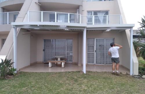 Uvongo Apartment | Margate - Chesapeake Bay Unit 1