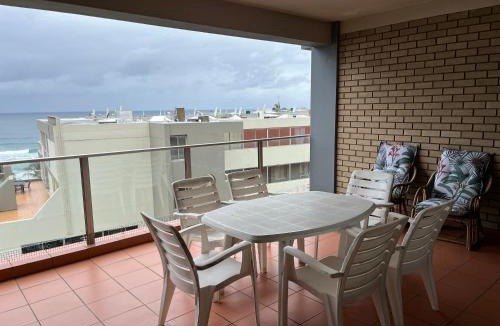 Margate Beach Apartment | Margate, Granada 403