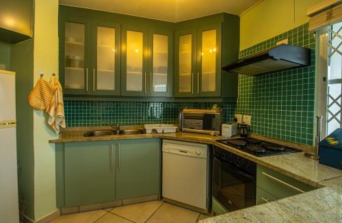 Ramsgate Beach Apartment | Marine Glen 12