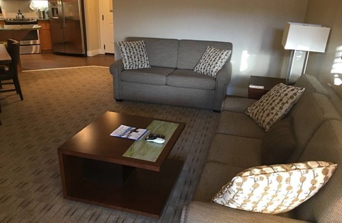 Lakeside Park House | Marriott Grand Residence - Luxery at the Lowest Price