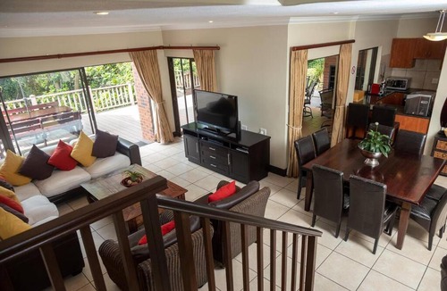 Pennington Villa | Marula Mews T17 Villa - Selborne Golf Estate