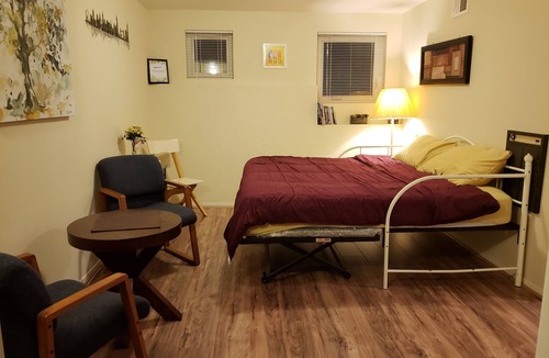 Mount Davidson House | Master Suite with Private Bathroom in Beautiful Storybook Neighborhood