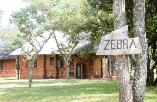 Vaalwater Cabin | Masungulo Waterberg Game Farm