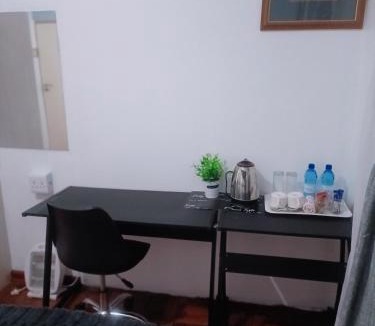 Emfuleni House | MaThwala guesthouse