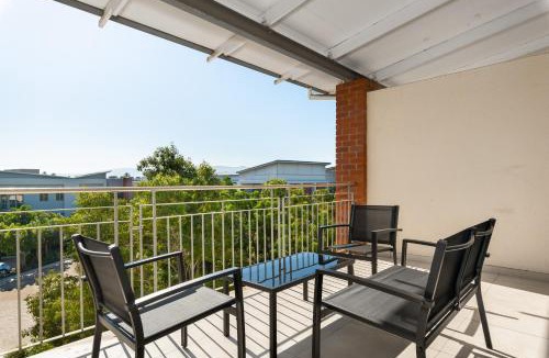 Century City Apartment | Mayfair Apartments