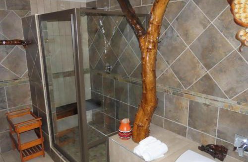 Kareeberg Cabin | Mazuri Shamba Lodge
