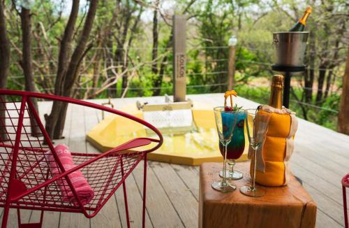 Pilanesberg National Park Cabin | Mbazo Safari Collection