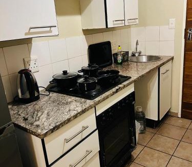 Arcadia Bed & Breakfast | Mbizo Cozy Retreat 307