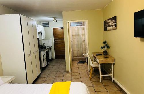 Arcadia Bed & Breakfast | Mbizo Cozy Retreat 307