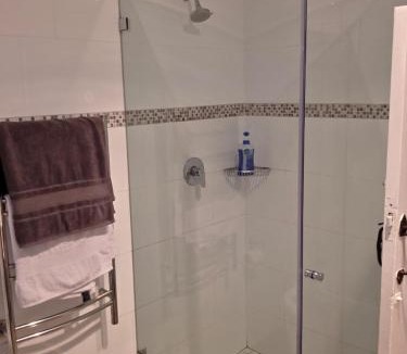 Pinelands House | Mead, Pinelands