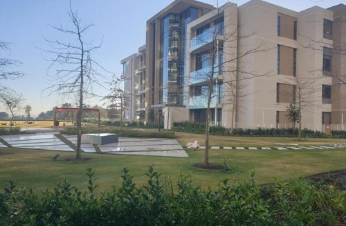 Menlyn Apartment | Menlyn Maine Apartments