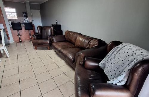 Mossel Bay Apartment | Merve's Place - Portobelo 48