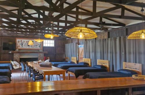 Boesmanspad Apartment | Merwespont Guesthouses#DieHouthuis#Die Wyntenke#A Snoozer's Cottage#